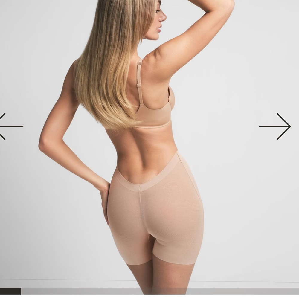 Skims Low Back, Clay Color Shapewear